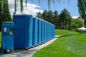Best Standard Portable Toilet Rental  in Jnstown, OH